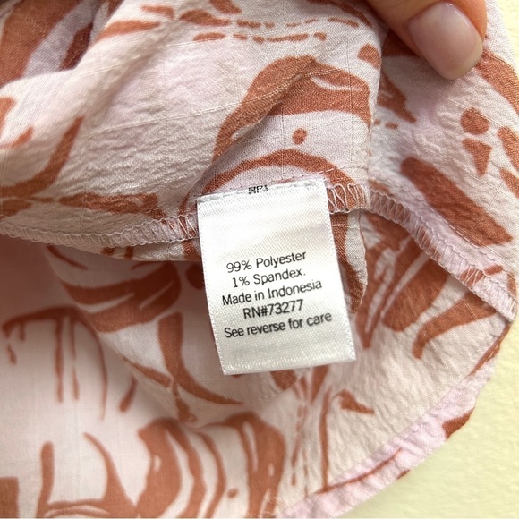 Nine West Ruffle Wide Strap Summer Pink Brown Tank, Size Large - Picture 9 of 10